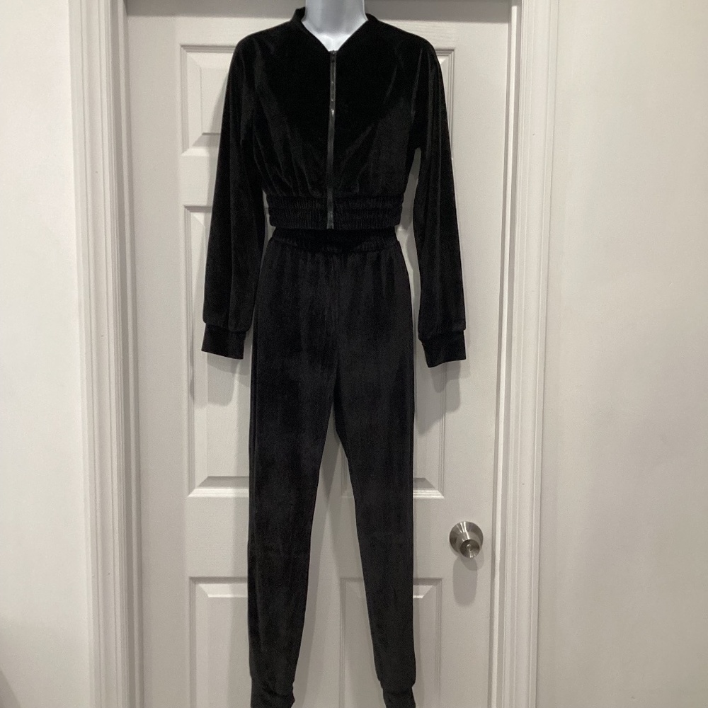 SHEIN Velvet Hoodie & Sweatpants Set
